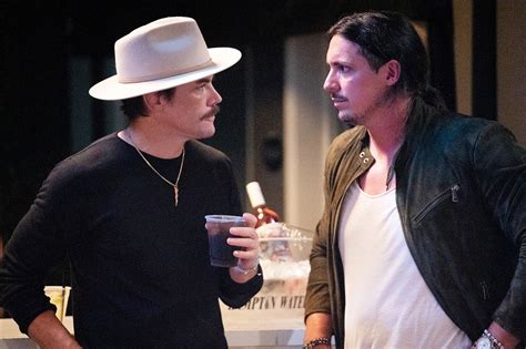 Peter Madrigal dismissed signs of Tom Sandoval,。